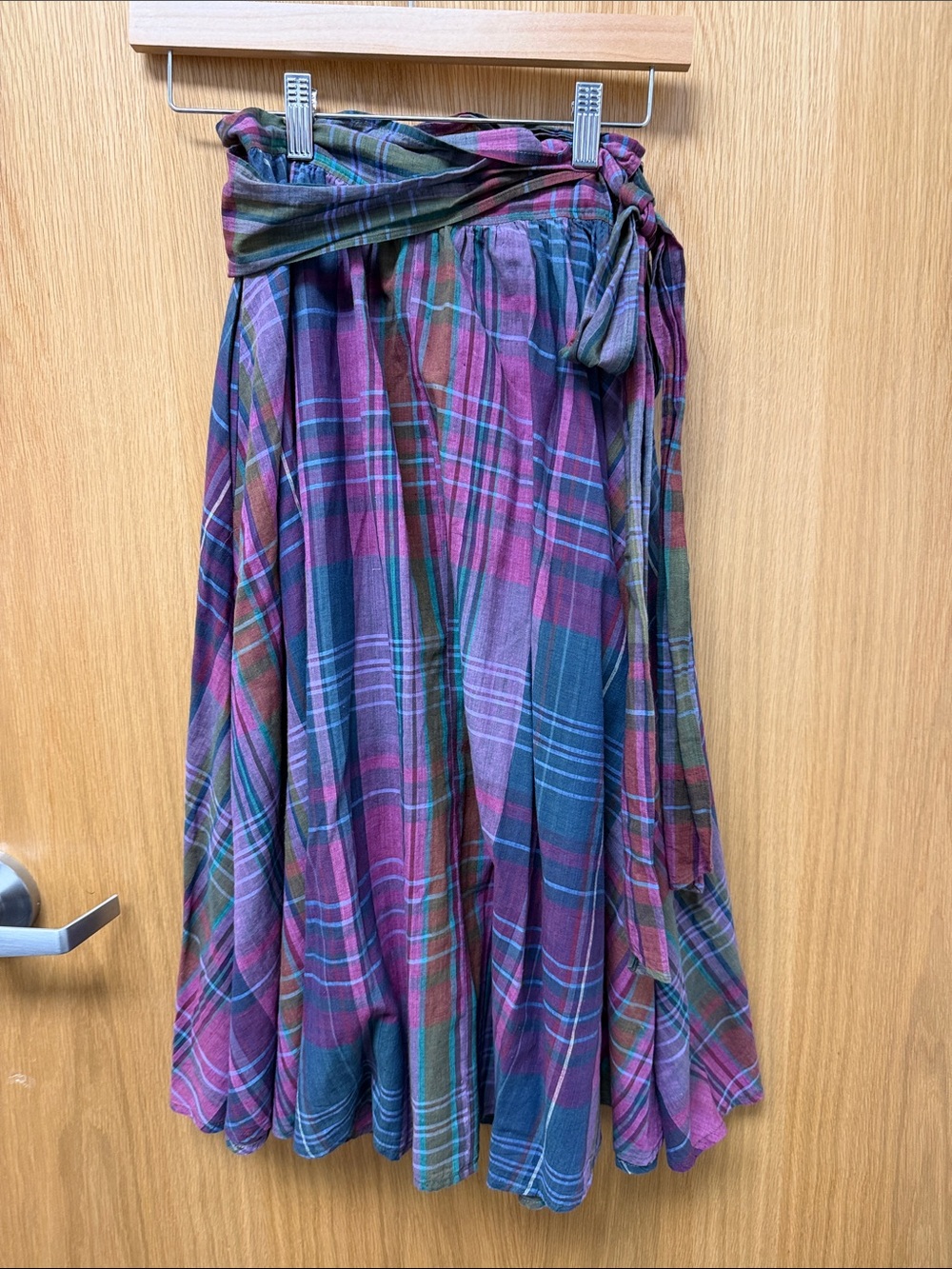 Ralph Lauren Vintage 90s 100% Cotton plaid Midi Wrap Skirt Pink, Green and Blue - Picture 3 of 7